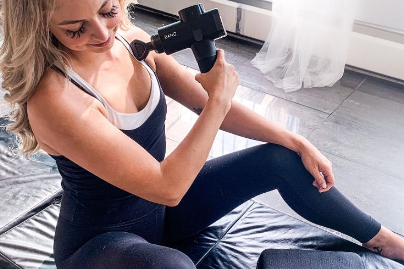 How to Use a Massage Gun: Beginner's Guide BANG Massage Gun How to Use a Massage Gun: Beginner's Guide BANG Massage Gun